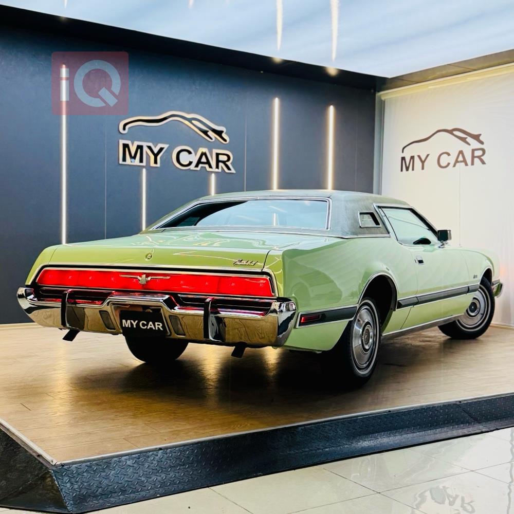 Ford Thunderbird